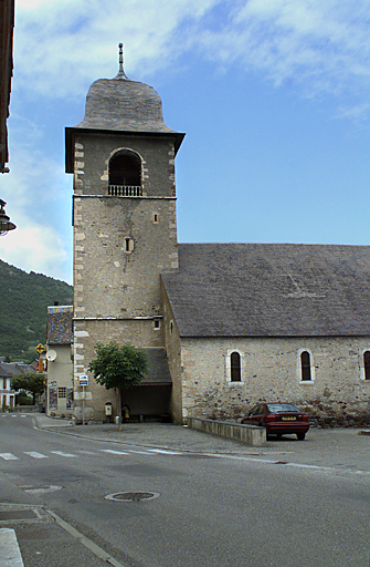 Elévations sud du clocher et de la nef.