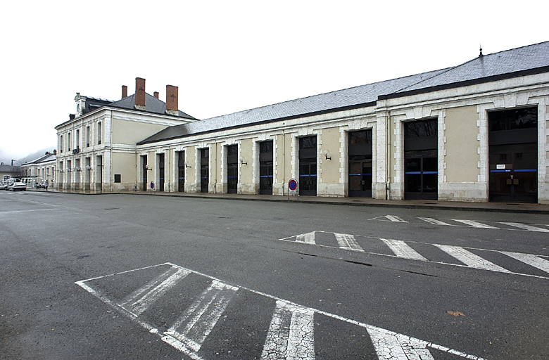 Gare SNCF de chemin de fer