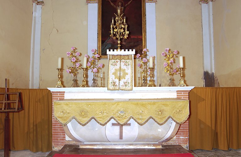 Tour d'autel du maître-autel : Agneau aux 7 sceaux, Sacré Coeur du Christ et de la Vierge