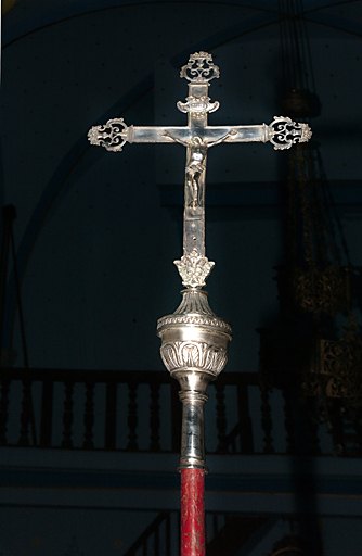 Croix de procession : Christ en croix