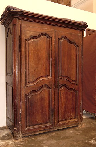 Armoire (buffet haut)