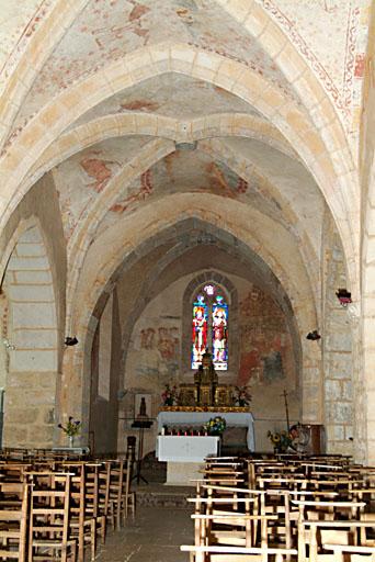 Vue intérieure. Vue d'ensemble en direction du choeur.