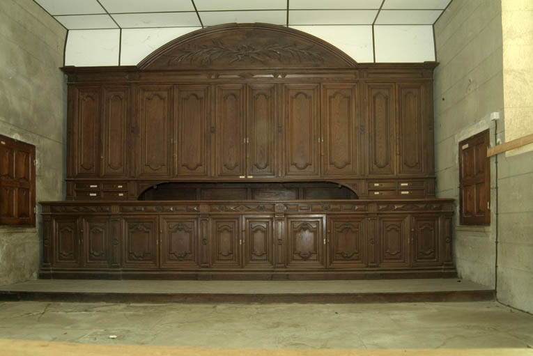 Meuble de sacristie de style néo-Louis XIII