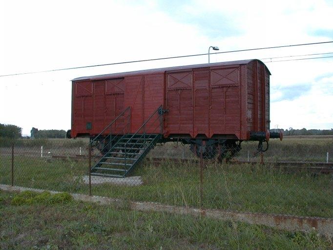 Wagon et plaque commémorative de l'Internement et de la Déportation de la guerre de 1939-1945