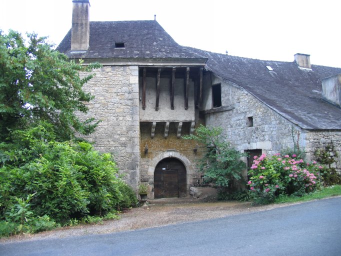 Vue du corps d'entrée depuis le nord-ouest.