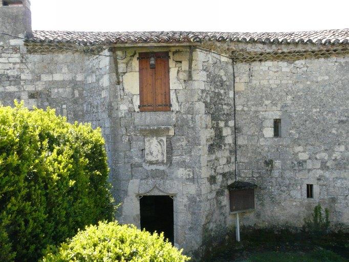 Logis, élévation nord : partie centrale.