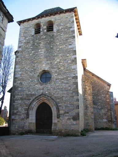 Tour-clocher vue depuis l'ouest.