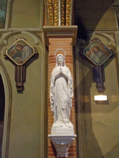 Ensemble de 12 statues