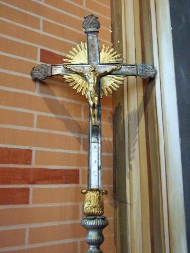 Croix de procession : Christ en croix ; Marie-Madeleine