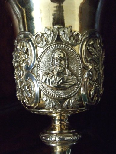 Ensemble d'un calice et de sa patène
