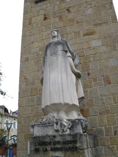 Vue depuis le sud de la statue de la Liberté inaugurée en décembre 1948.