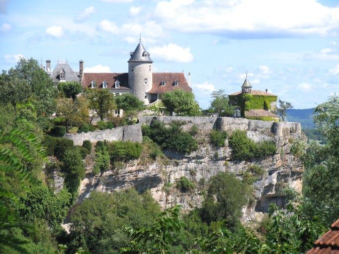 Vue d'ensemble depuis le sud-ouest.