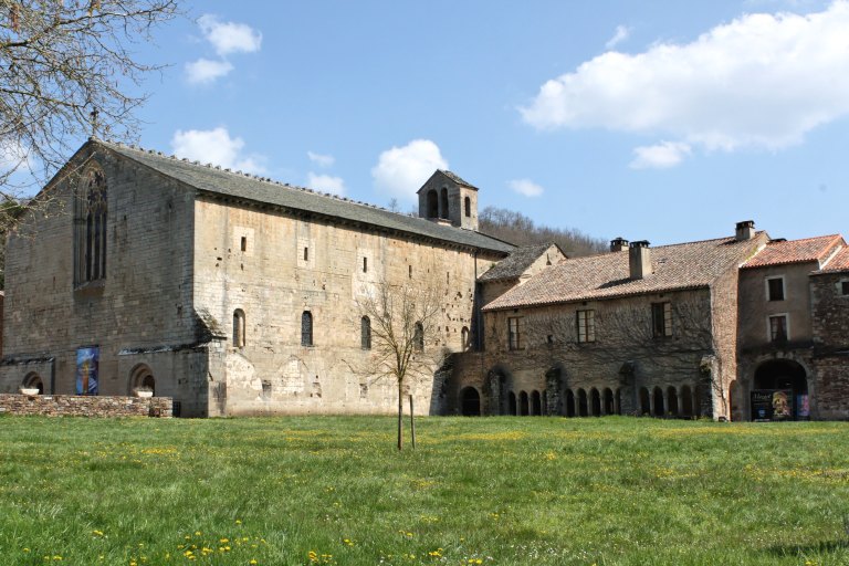 Eglise et bâtiments conventuels vus depuis le sud-ouest.