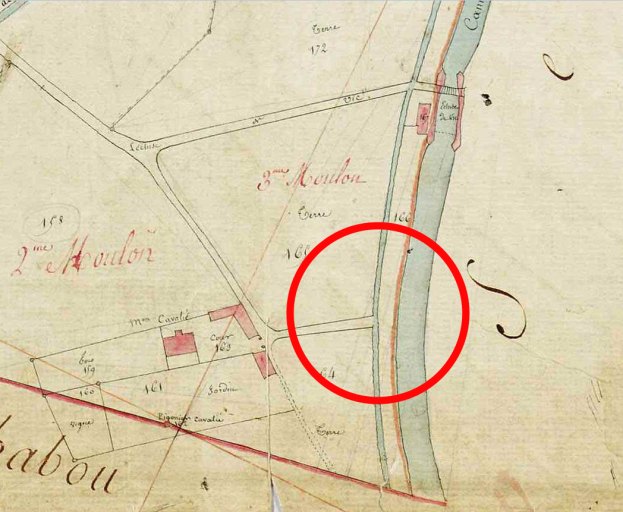 Extrait du plan cadastral de 1808 (section B de Borde Neuve) : un chemin conduit de la maison Cavalié au contrefossé.