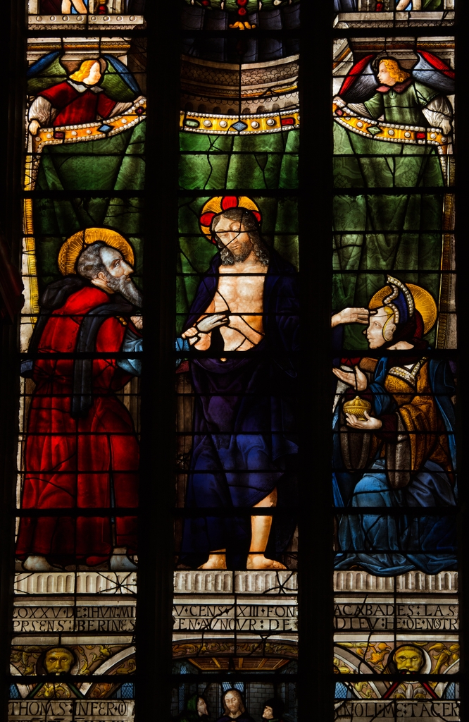 Baie 14 : verrière de la chapelle du Saint-Esprit