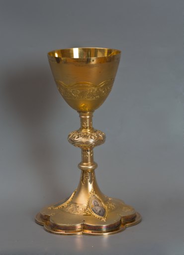 Calice et boite de calice de la famille Rieux