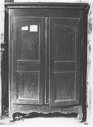 Armoire