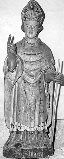 Statue (demi-nature) : saint Blaise