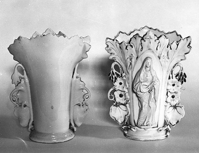 Paire de vases d'autel