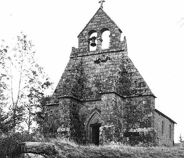 Vue générale de l'église.