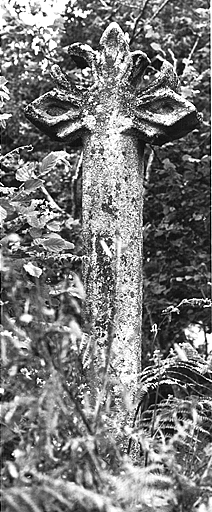 Détail de la croix.