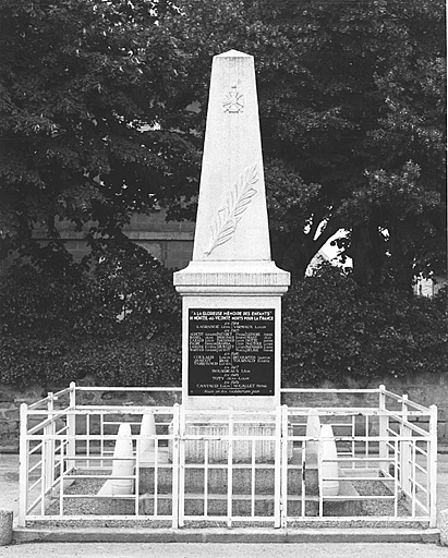 Monument aux morts