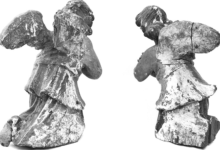 2 statuettes : anges adorateurs