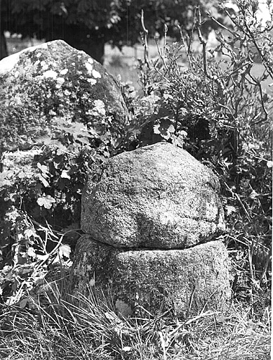 Fermé.