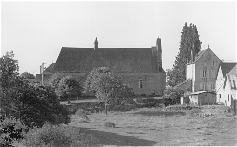 Vue éloignée du côté nord.