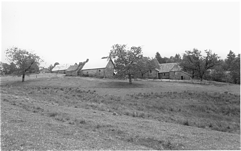 Vue de situation du domaine : vue générale des bâtiments, côté nord.