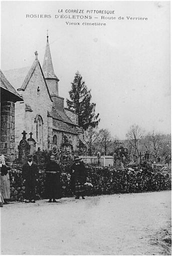 L'église, côté nord, et l'ancien cimetière.