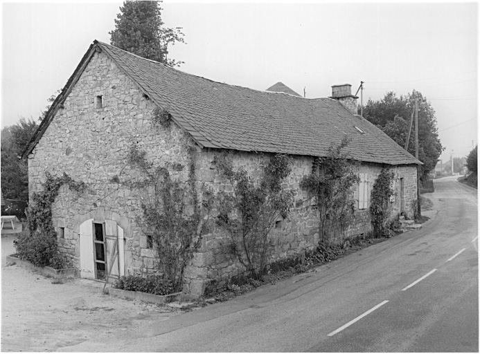 Bloc à terre.