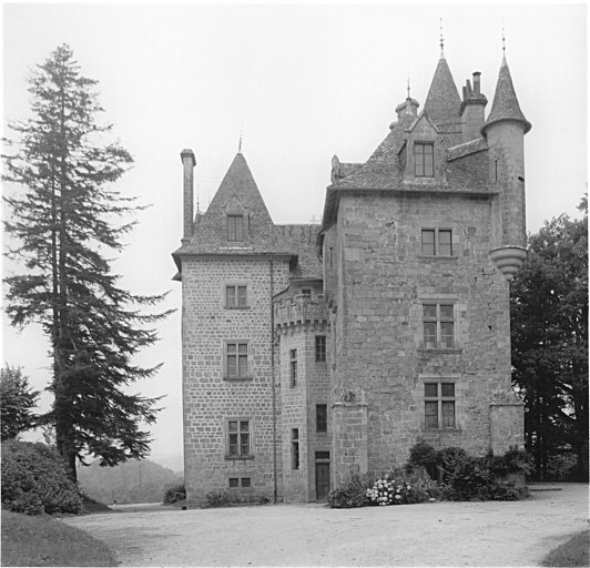 Elévation est du château.