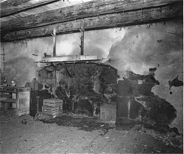 Logis de ferme : vue intérieure.