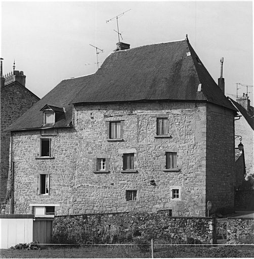 Façade postérieure.