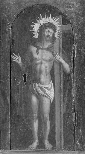 Détail de la porte du tabernacle : le Christ ressuscité.