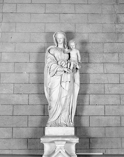 Statue : Vierge à l'Enfant