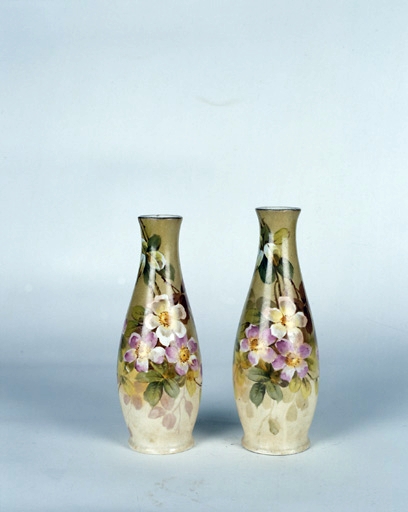 2 vases à fleurs