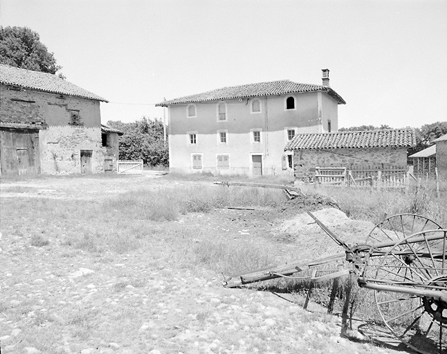 La Baisse. Ferme en éléments dissociés. Cadastre de 1981, section ZW, parcelle 12.