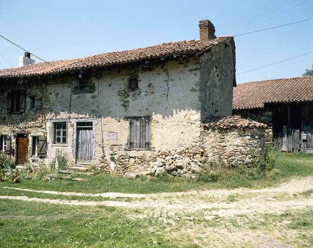 Logis. Elévation d'ensemble.
