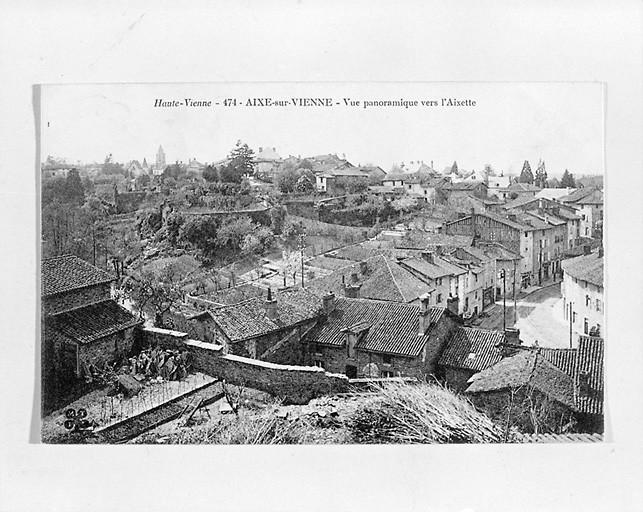 Vue partielle de la ville depuis l'emplacement de l'ancienne forteresse.