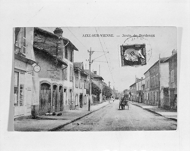 Vue de l'avenue du Président Wilson, depuis l'ouest.