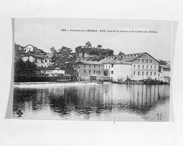 Vue d'ensemble depuis la rive droite de la Vienne.