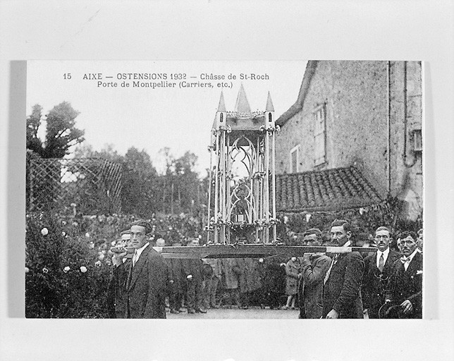 Reliquaire de saint Roch porté lors des ostensions d'Aixe-sur-Vienne, en 1932.