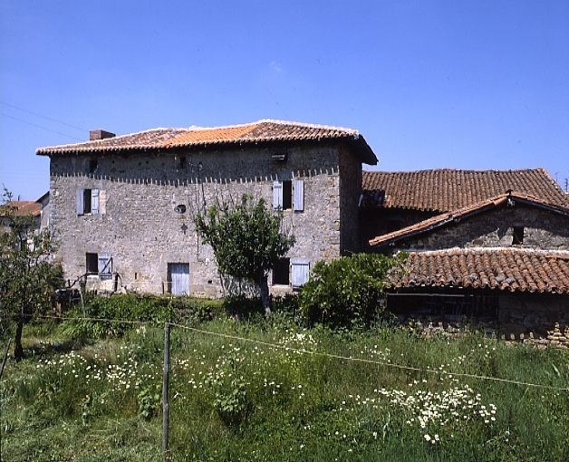 Logis. Elévation sud.