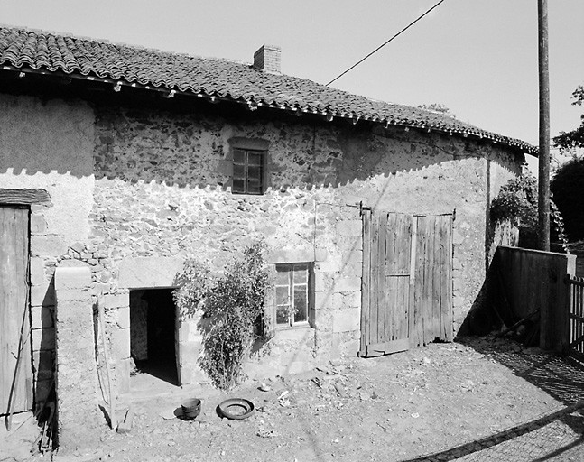 La Boine. Ferme en bloc à terre. Cadastre de 1981, section N1, parcelle 260.