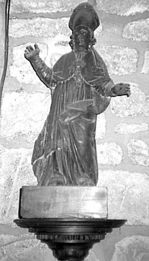 Statue : saint évêque