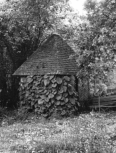 Tonnelle de jardin.