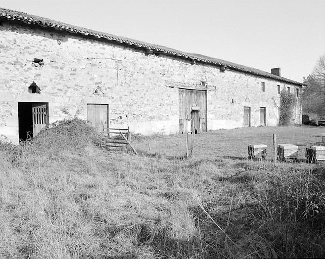 Le Moulin de Pagnac. Vue d'ensemble de la ferme.