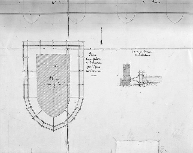 Route impériale n° 21 de Paris à Barèges. Plan concernant la restauration des fondations du pont d'Aixe-sur-Vienne, sur la Vienne et élargissement du pont établi sur l'Aixette en même lieu, dressé par Massaloux et daté du 11 avril 1863. Détail concernant le premier pont (plan d'une pile et du batardeau projeté pour la réparation; coupe en travers du batardeau).